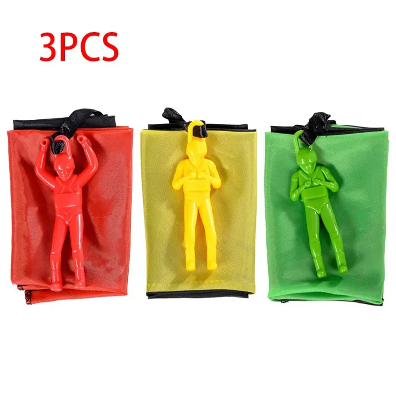 Kids Outdoor Parachute Toy Hand-Thrown Sports Game Set for Boys with Soldiers Ideal for Sensory Play Gifts