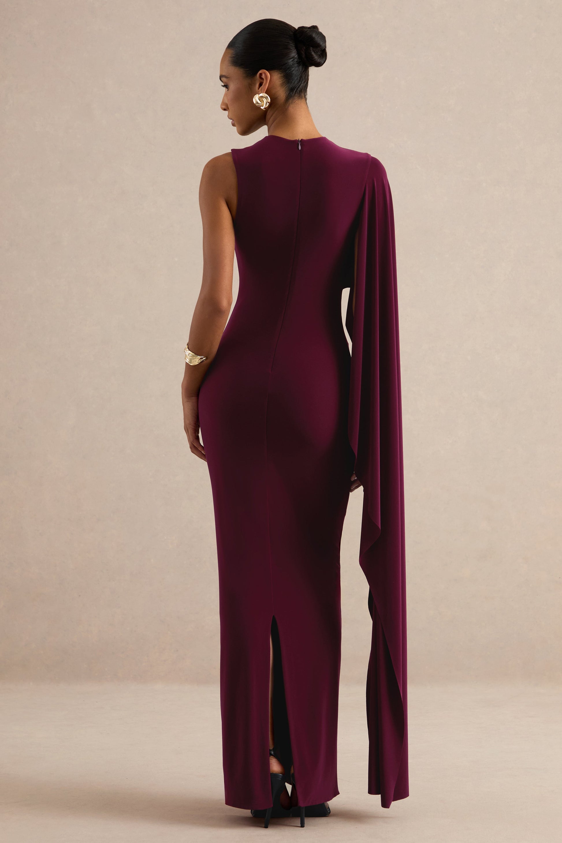 Maravelle | Burgundy Round-Neck Maxi Dress With Cape Sleeve