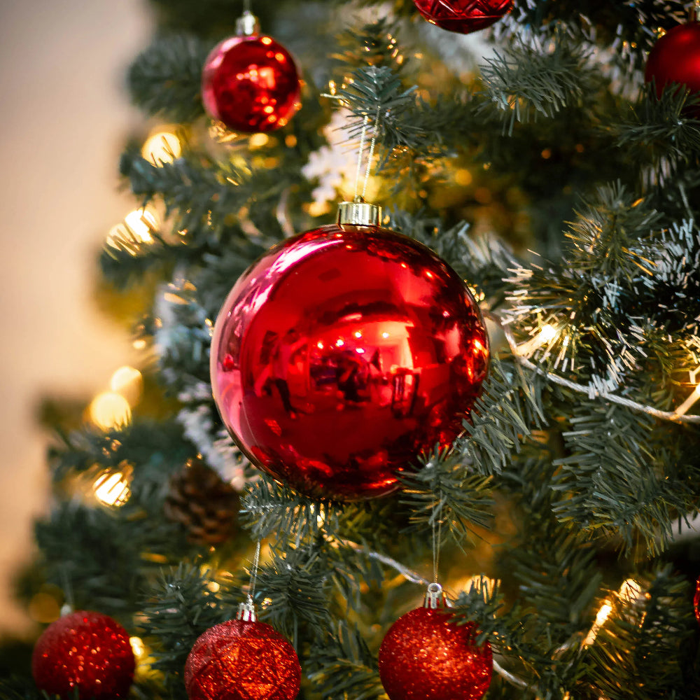 Christmas Ball Decorations Red, Decorative Ornaments for Hotels and Shopping Malls,Vibrant Christmas Colorful Ball Decor