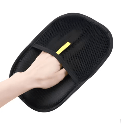 FurFree Reusable Pet Hair Removal Glove 5