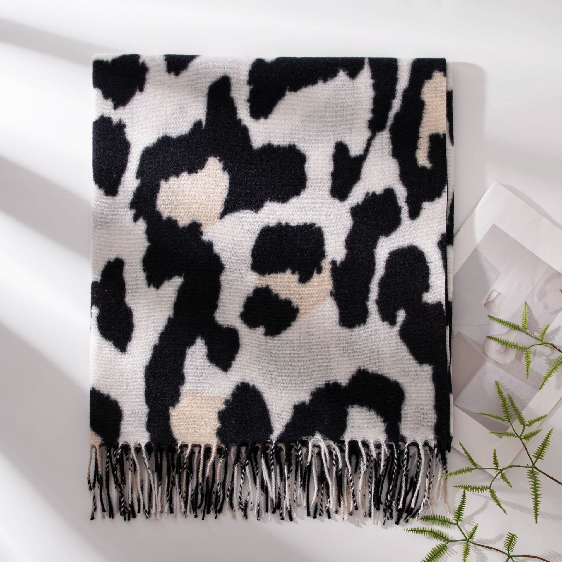 New Personalised Imitation Cashmere Scarf, Soft Warm Shawl, Black Cow Pattern Fashion Scarf for Students and Couples