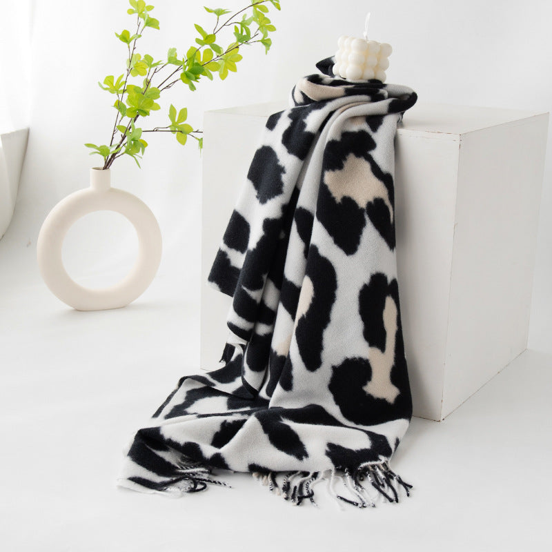 New Personalised Imitation Cashmere Scarf, Soft Warm Shawl, Black Cow Pattern Fashion Scarf for Students and Couples
