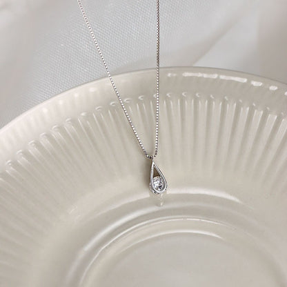 Minimalist Water Droplet Necklace For Women, Sterling Silver Zircon Jewelry, Shimmering Geometric Collarbone Chain