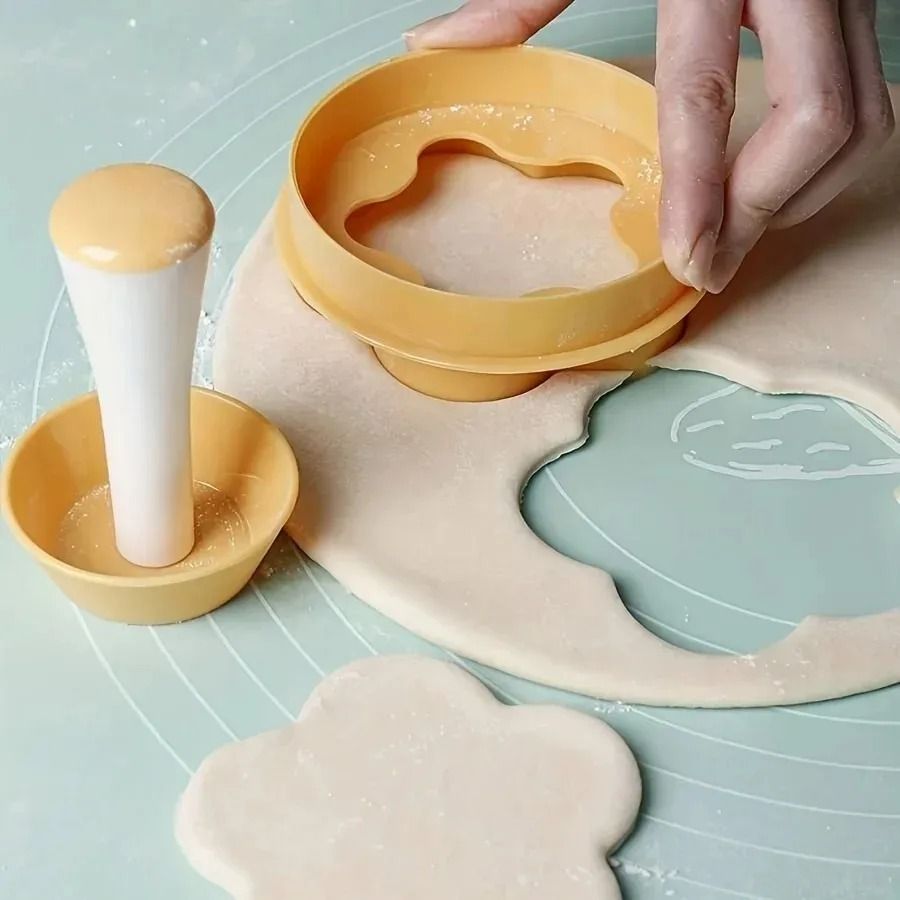 Pastry Dough Tamper Set Flower Shaped Cutter Cake Mold 5