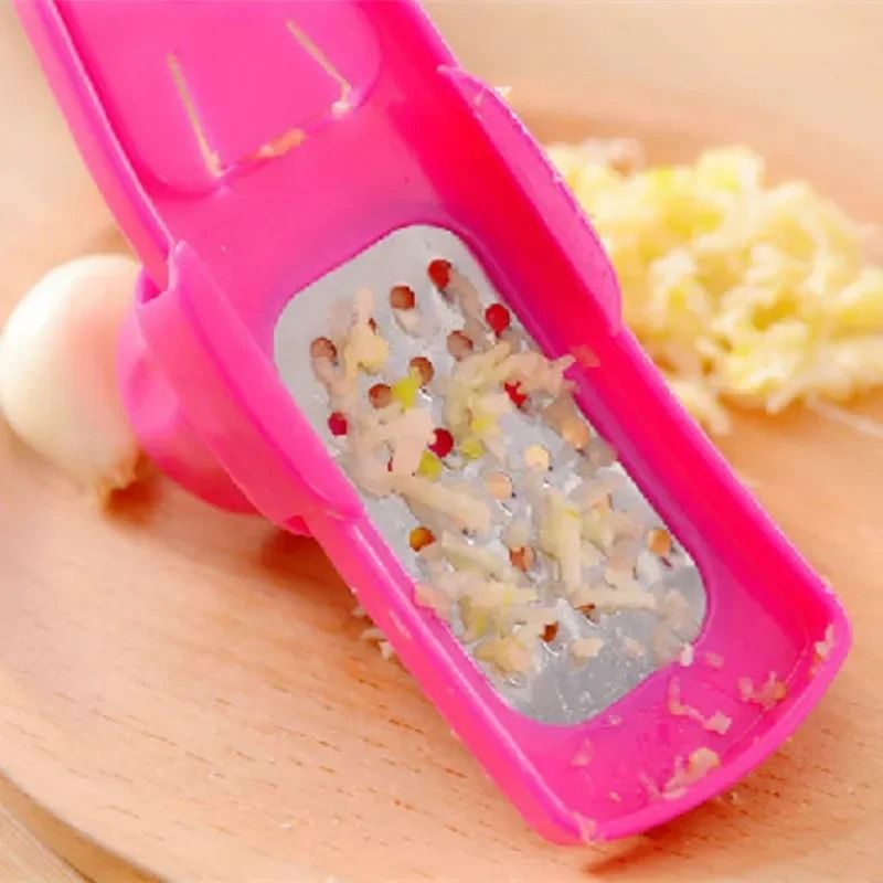 Household Garlic And Ginger Press With Grater And Slicer 3