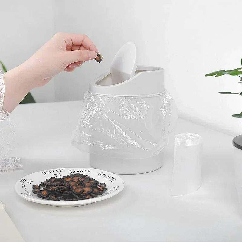 Mini Desktop Trash Can With Lid 4