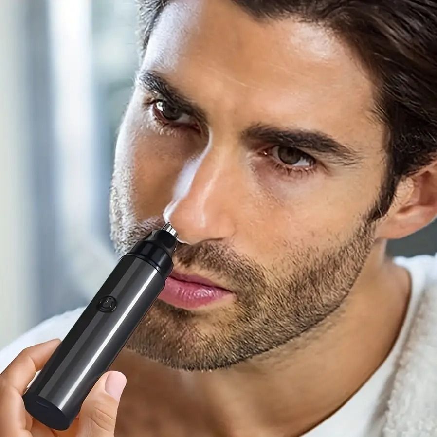 Rechargeable Nose And Facial Hair Trimmer 1