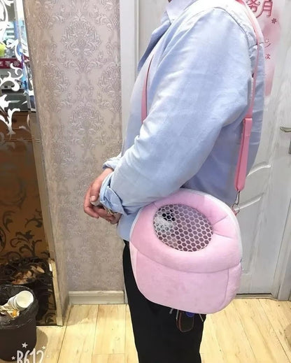 Breathable Small Pet Travel Carrier Bag  Rabbit Hamster  Guinea Pig Warm HandHeld Pouch 4