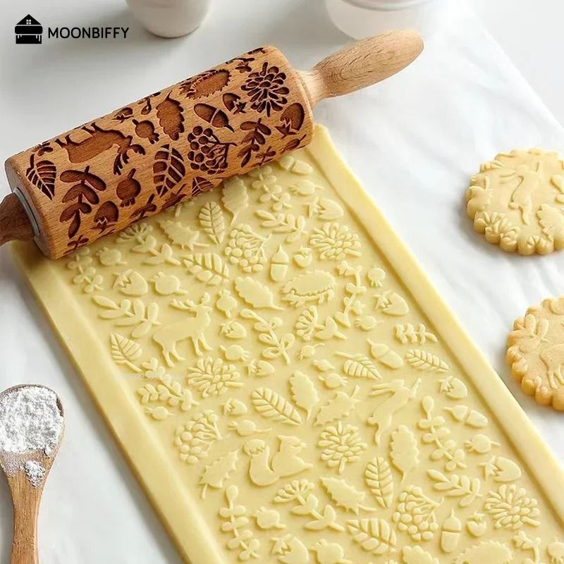 Christmas Embossed Wooden Rolling Pin 1378 Inch Beech Wood Cookie Roller With Snowflake And Elk Pat 1