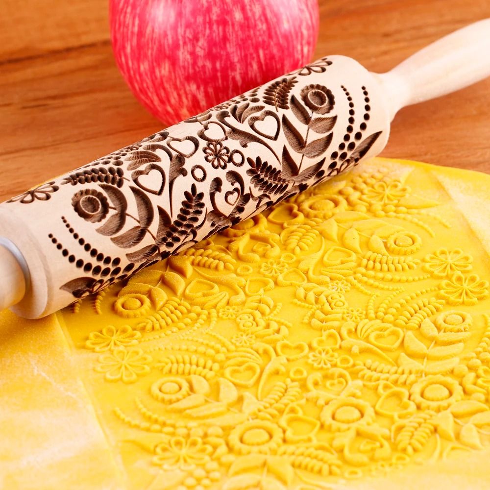 European Retro Flower Embossed Wooden Rolling Pin 1378 Inch Beech Wood Cookie Roller 11