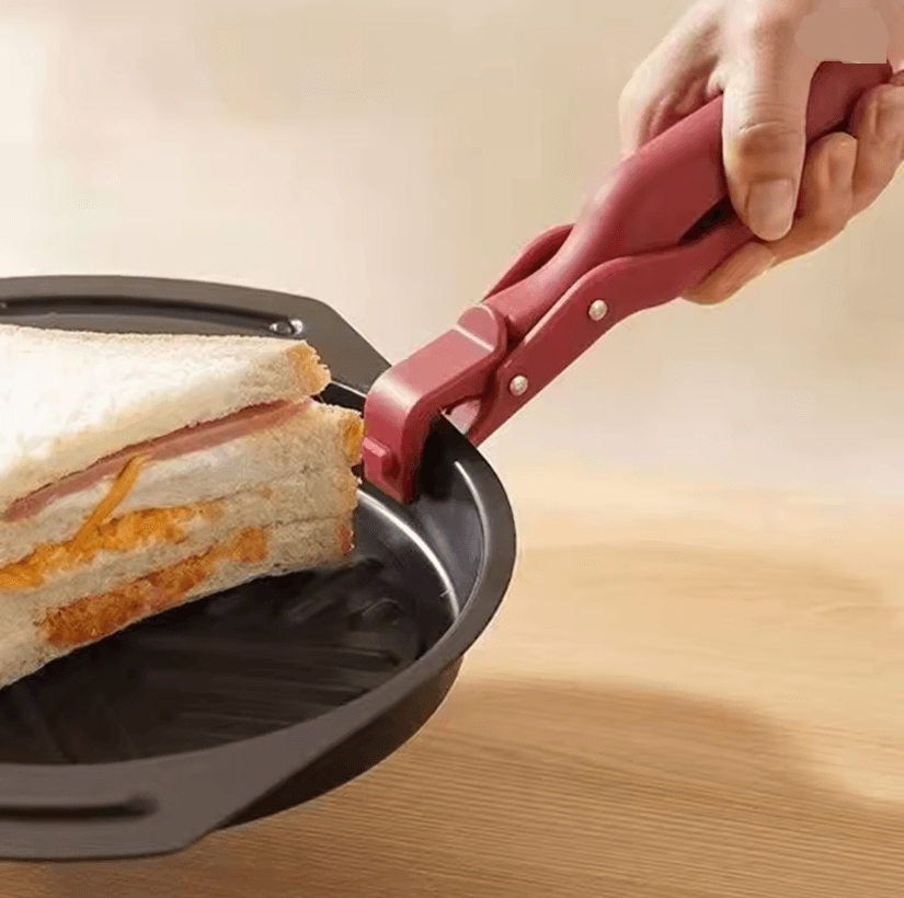 SafeGrip Silicone Anti Scald Clip Heat Resistant Pot And Bowl Holder 1
