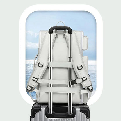 Large Capacity Gym And Travel Backpack With Wet Dry Separation 5