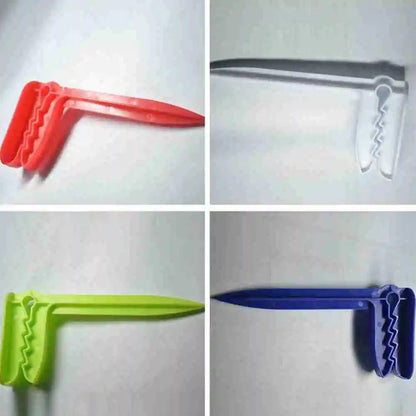 Beach Towel Clip Set Of 4 Camping Mat And Cloth Holder 2