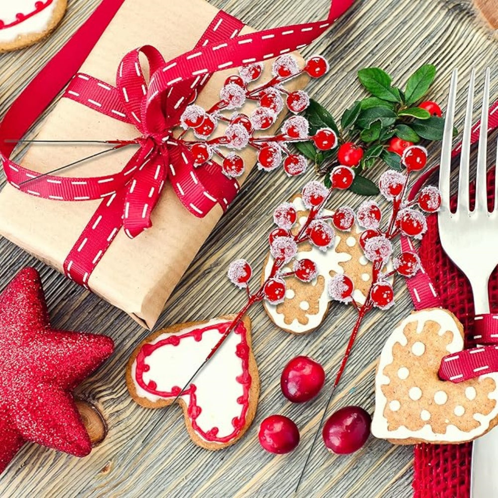 Berries Red Berry Branches, 10Pcs Christmas Decoration, Snow Artificial Red Fruit Holly, For Christmas Tree Pendant Wrea