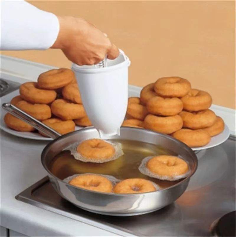 DIY Donut Maker Dispenser – Creative Pastry & Baking Mold Tool