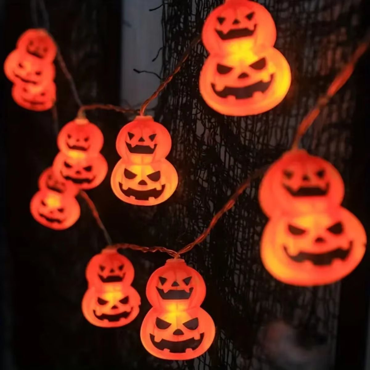 10/20 LED Halloween Pumpkin String Lights – Battery Powered for Porch, Yard & Garden Decor