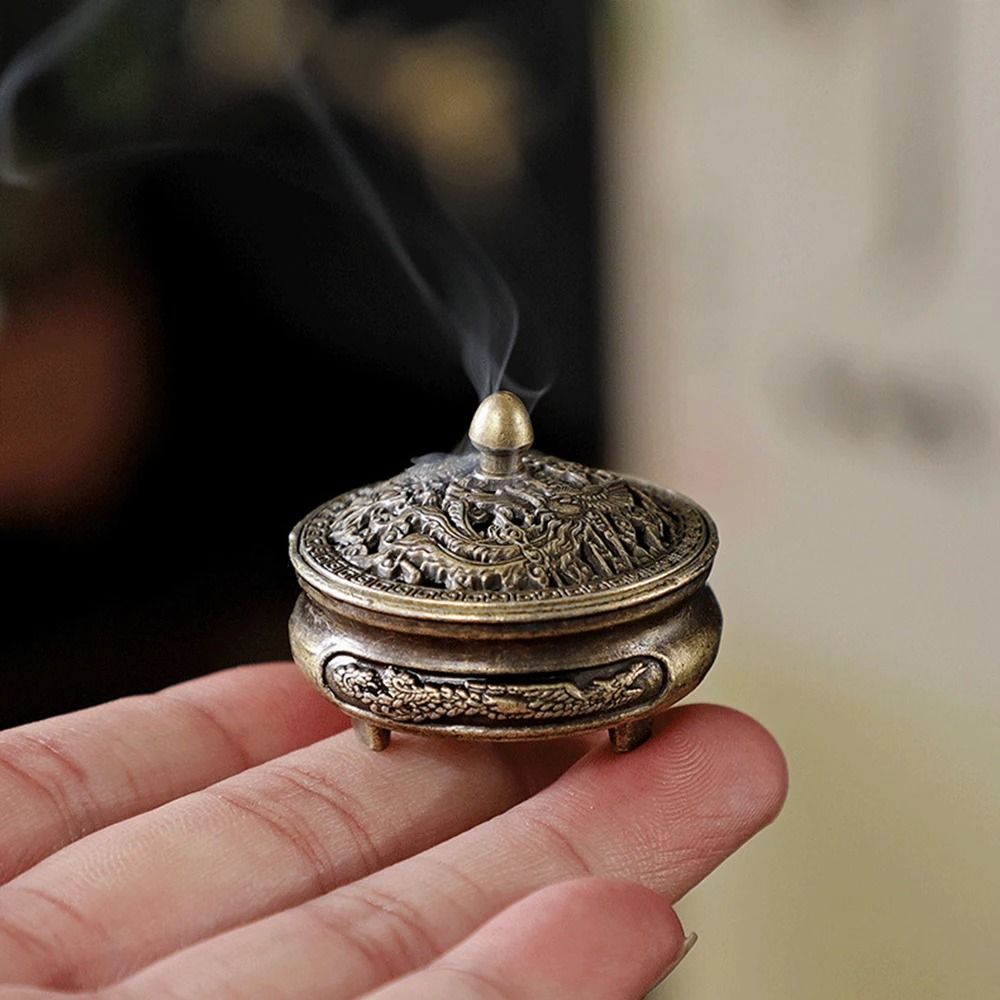 Longfeng Fingertip Stove Three Legged Incense Burner For Aromatherapy And Home Decoration 3