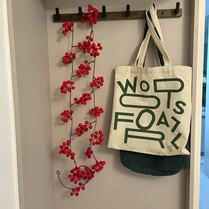 Artificial Cranberry Vine Christmas Garland For Home And Event Decoration 5