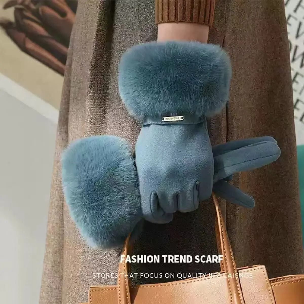 Women Winter Touchscreen Suede Gloves With Plush Cuff And Fleece Lining 1