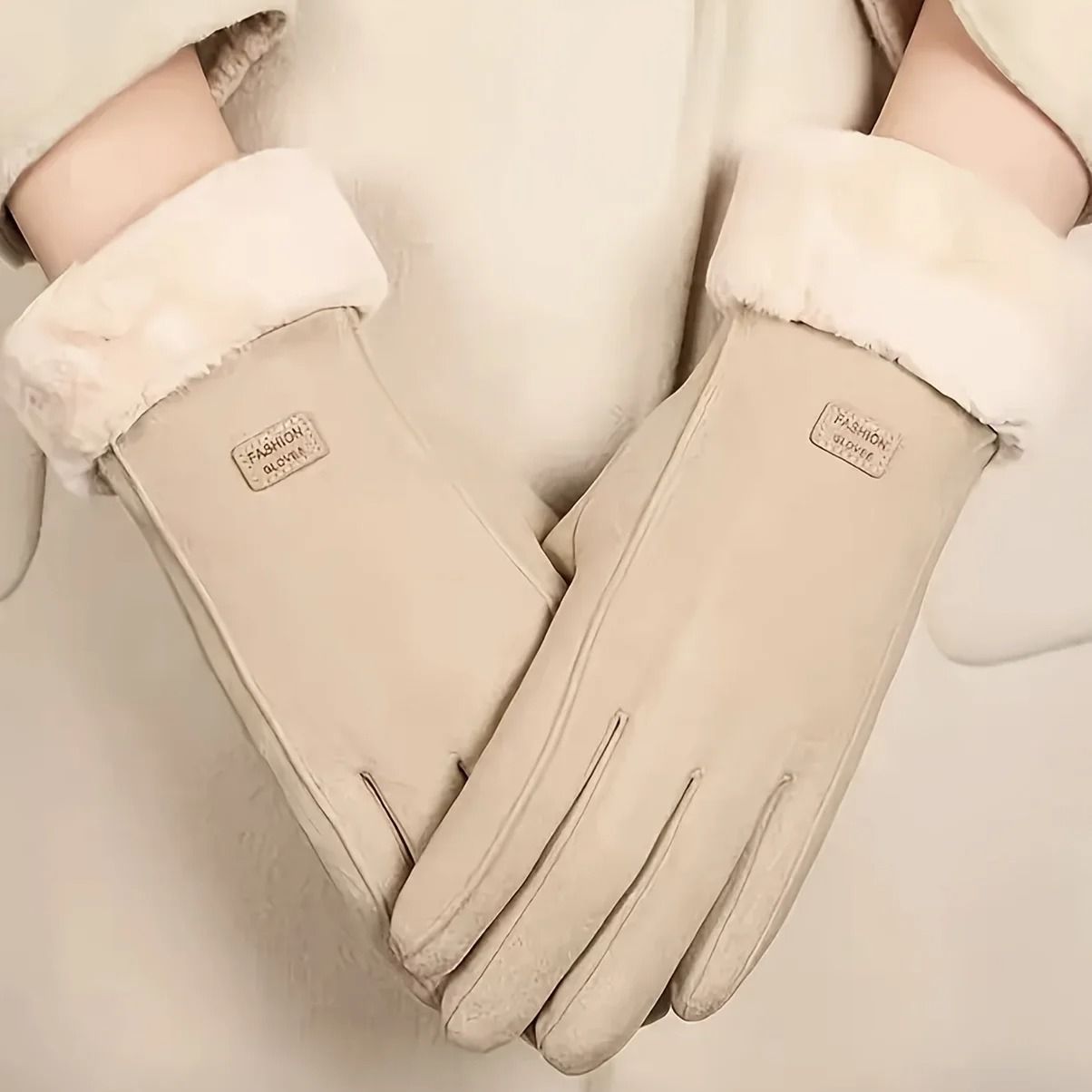 Comfortable Beige Touchscreen Gloves With Plush Lining 3
