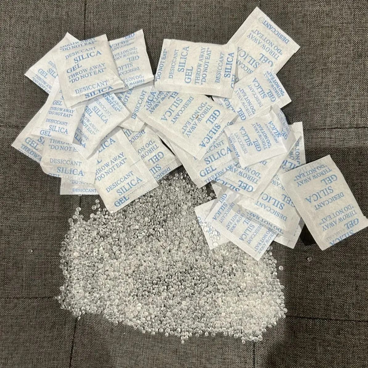 Non Toxic Silica Gel Desiccant Bags Moisture Absorber Nonwoven Packets for Kitchen Room and Storage Protection