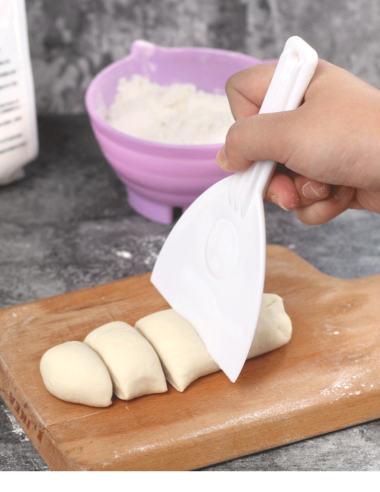 Butter Dough Cutter DIY Baking, Cake Knife Plastic Scraper, Chocolate Shovel Tri Angle, Kitchen Tools Soft Scratch Board