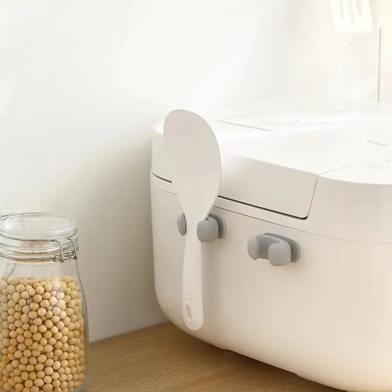 Silicone Rice Spoon Holder And WallMounted Kitchen Utensil Rack 2