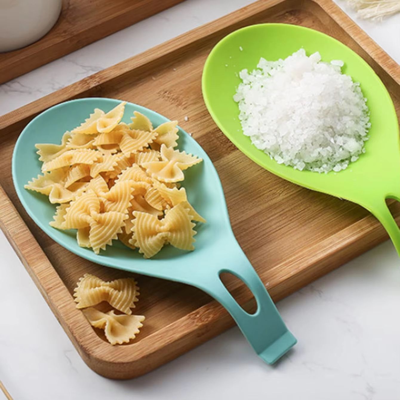 Silicone Insulation Spoon Shelf And HeatResistant Placemat  MultiUse Kitchen Glass Coaster Tray 2