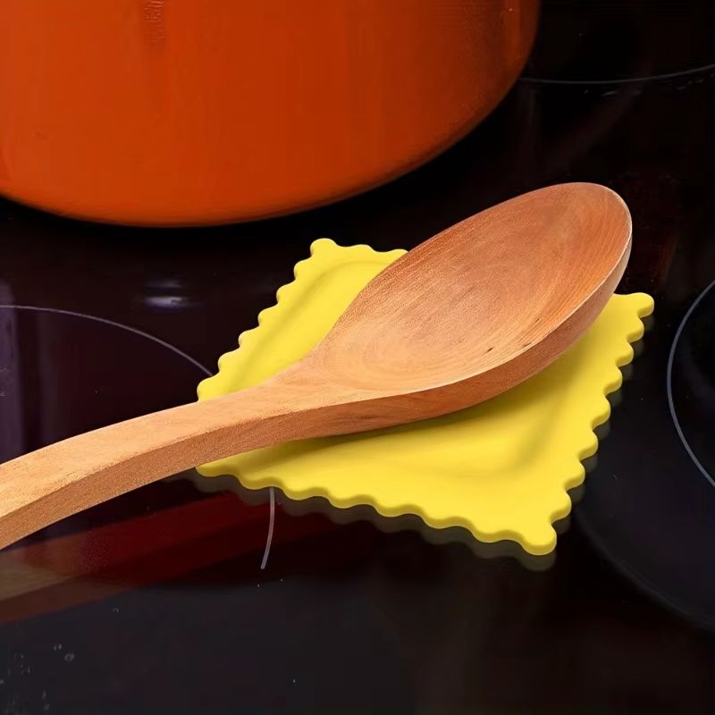 Cute Cartoon Silicone Spoon Rest Heat Resistant Non-Slip Kitchen Counter Mat for Spoons and Ladles
