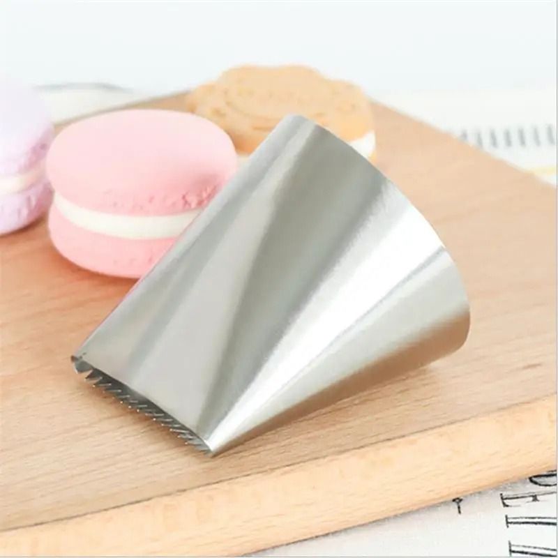 Oversized Stainless Steel Cake Decorating Piping Nozzle For Cupcakes And Pastry 5