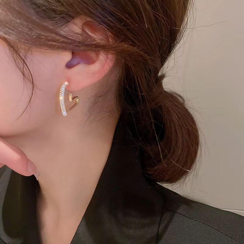 Korean Crystal Heart Hoop Earrings With 925 Silver Needle For Women 2