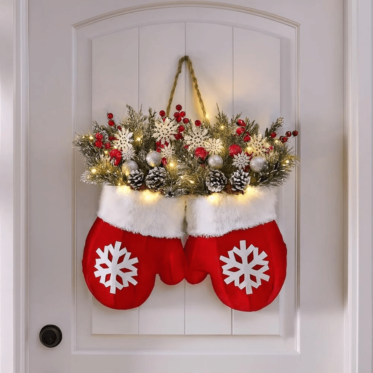 GloveBloom Christmas Floral Garland – Creative Glove Shaped Wreath for Door and Window Decor