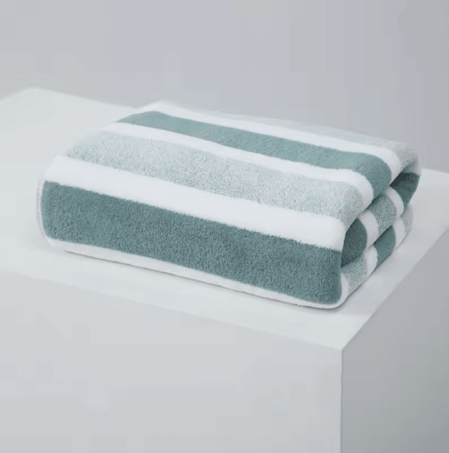 PureLuxe Soft Absorbent Bath And Face Towel 4