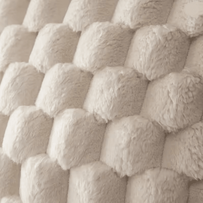 CozyWeave 3D Plush Throw Pillowcase With Pineapple Grid Pattern 2