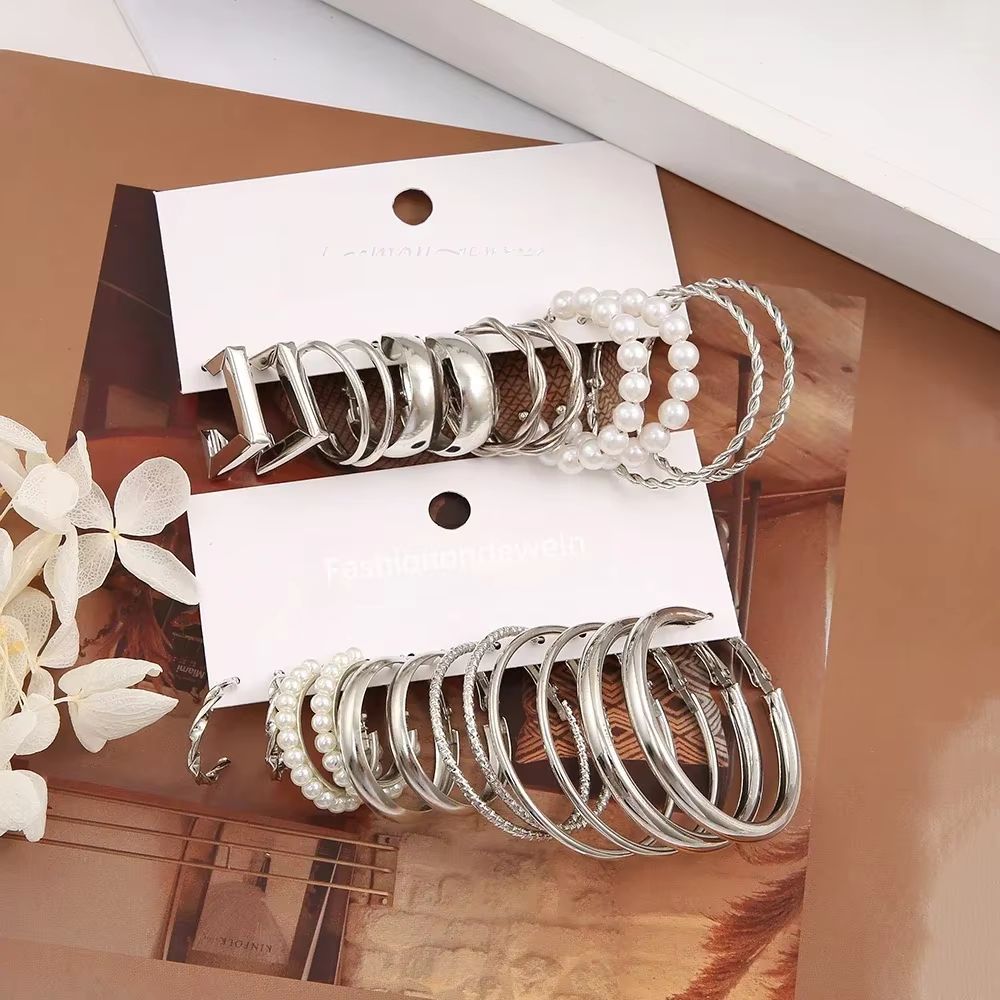 Vintage Silver Y2K Pearl Hoop Earrings Set For Women 24 Pcs 5