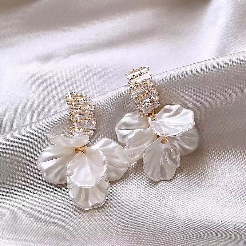 Gold Petal Tassel Imitation Shell Earrings For Women 9