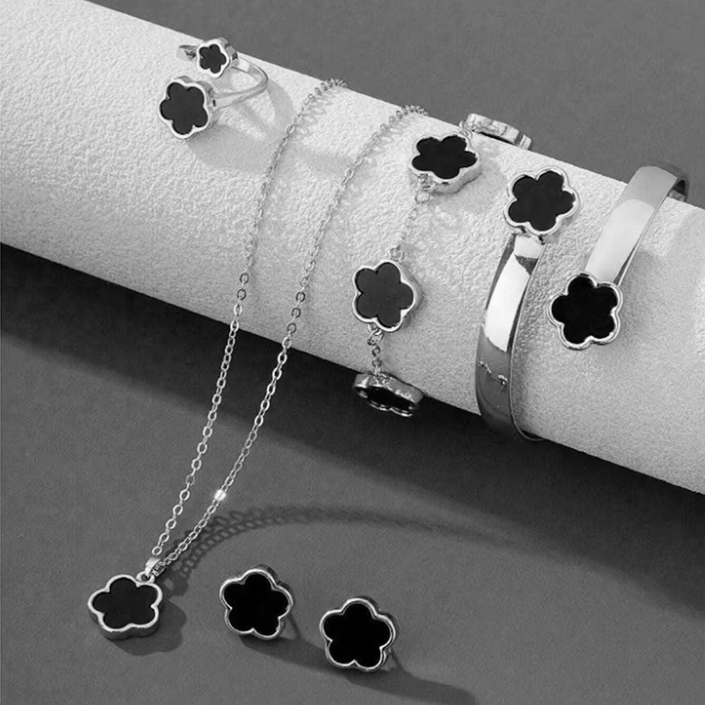 Lucky Five Petal Flower Jewelry Set For Women 5 Pieces