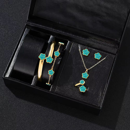 Lucky Five Petal Flower Jewelry Set For Women 5 Pieces 11