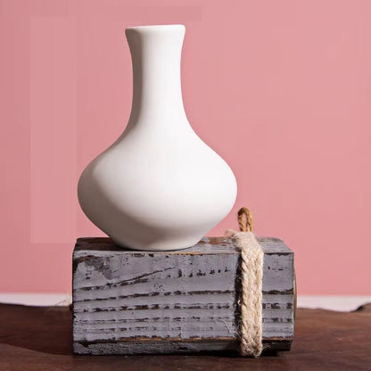Flower Ornaments Ceramic Small White Vase Flower Bottle Crafts Room Decoration Fragrance Bottle Cer