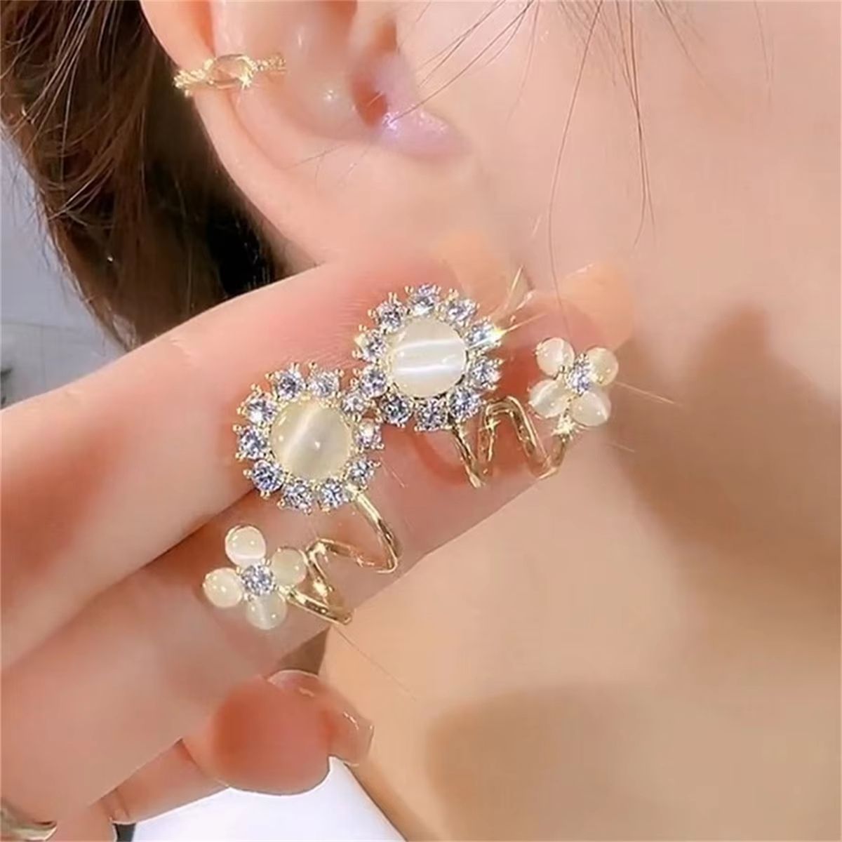 Korean Opal Flower Earrings For Women  Crystal Pearl Floral Stud Earrings For Wedding  Party 11