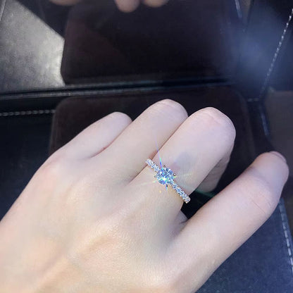 Huitan Classic 4 Claw Cubic Zirconia Engagement Ring  Low Key Wedding Ring For Women In 3 Colors 2