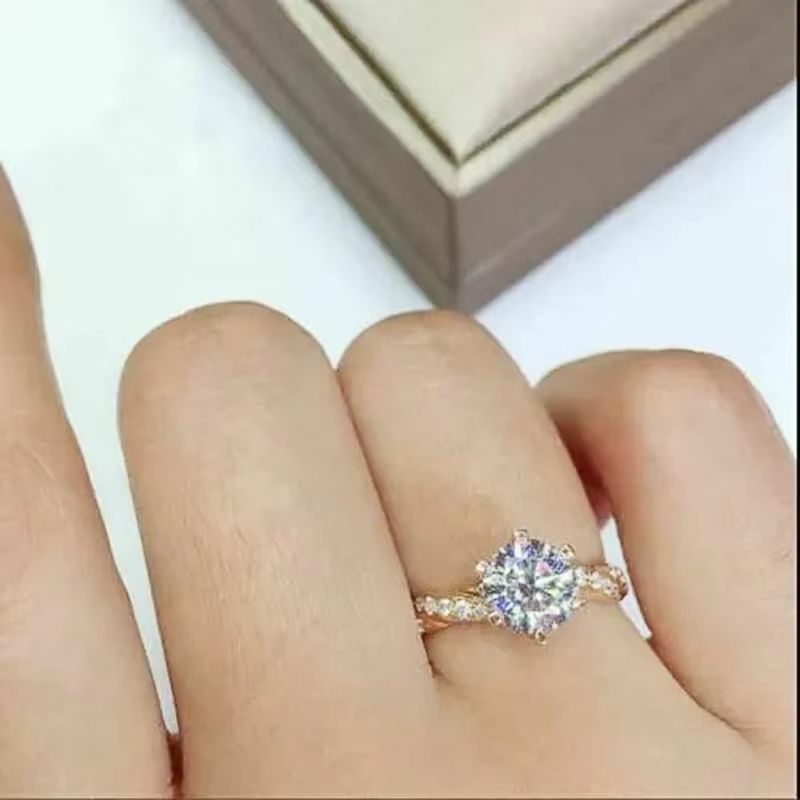 Huitan Classic 6 Claw Cubic Zirconia Ring  Luxury Gold Color Gold Engagement Ring  Wedding Band For 1