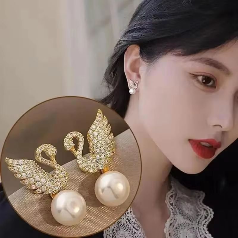 Korean Fashion Crystal Heart Zircon Earrings For Women 925 Silver Needle 9