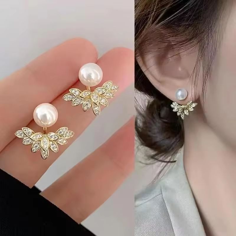 Korean Fashion Crystal Heart Zircon Earrings For Women 925 Silver Needle 18