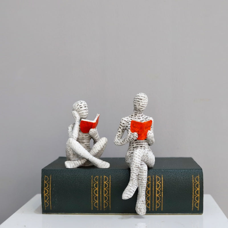Reading Paper Pulp Woman Thinker Statue, Creative Desk Decoration, Modern Home Office Bookshelf Accessories, Gift Ideas