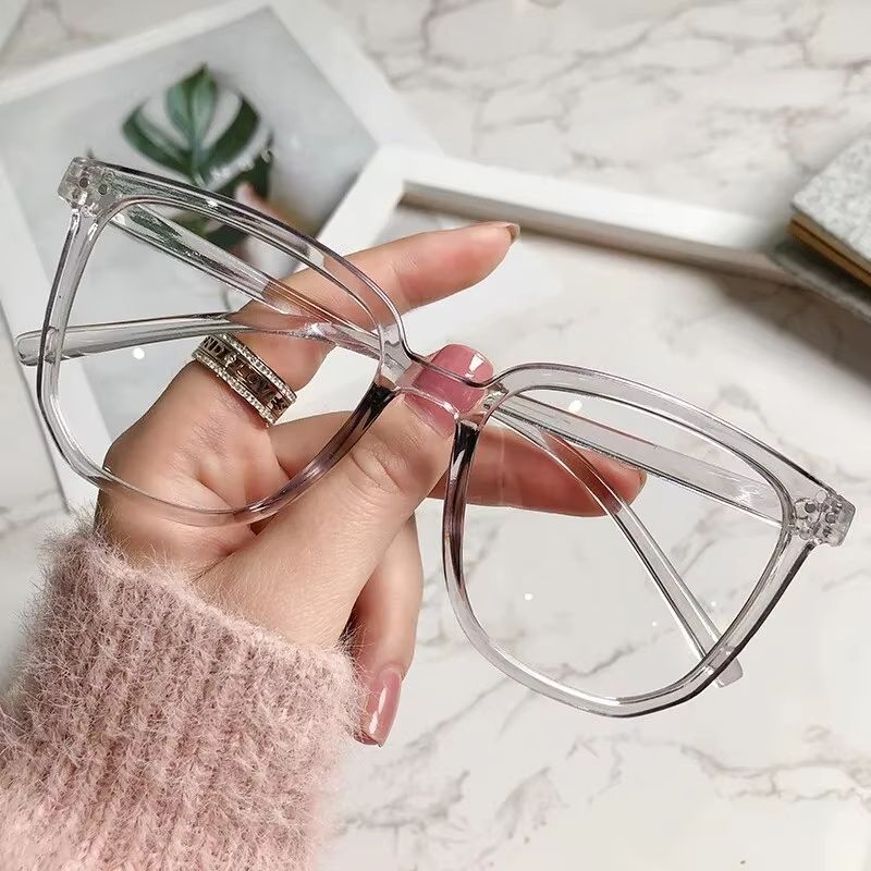 Retro Anti Blue Light Glasses For Women With Flat Light Frame 5