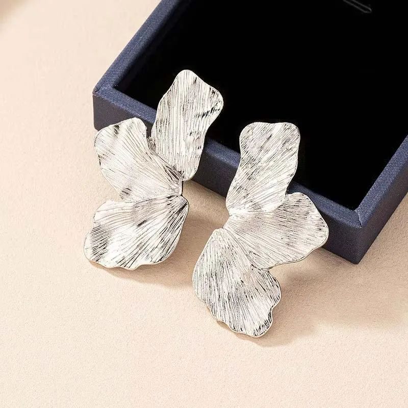 Gold Flower Petal Earrings Vintage Textured Metal Studs For Women Elegant Fashion Jewelry Party And 1