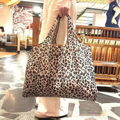 Large Capacity Leopard Print Shopping Bag – Foldable and Reusable Handbag for Women
