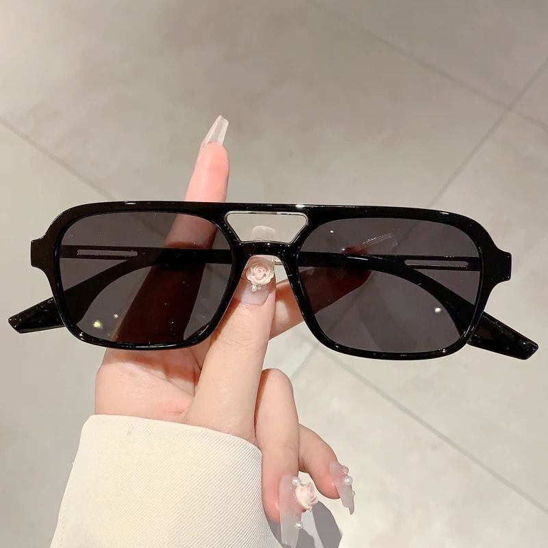 Trendy Square Grey Sunglasses For Women  UV Protection Fashion Shades 1