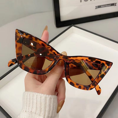 Urban Chic Big Frame Vintage Square Sunglasses For Women And Men 2